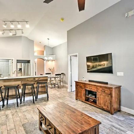Mickeys Landing - Luxurious 4Br With 2 Master Suites, Privacy Fenced Pool & Hot Tub Bbq Game Rm 2 Miles To Disney! Orlando Extérieur photo